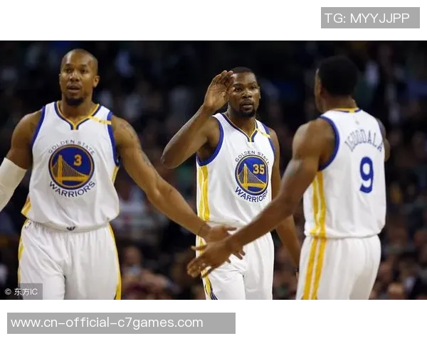 37岁的库里场均33分!其他传奇控卫在这个年纪,是什么体现? 37岁的库里场均33分!其他传奇控卫在这个年纪,是什么体现?